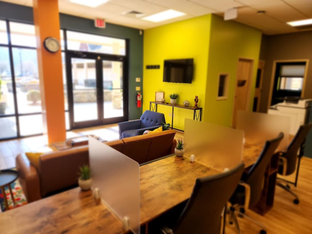 CoWorking Shoppes-Blowing Rock