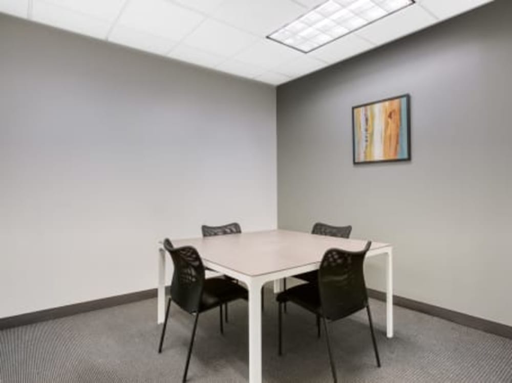 Regus Riverfront Center