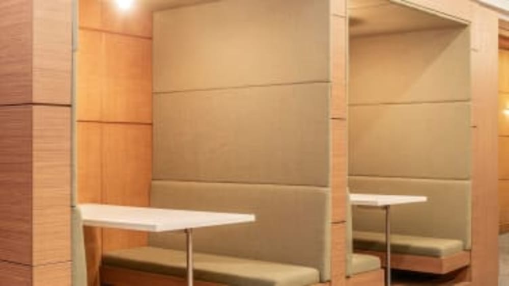 Regus - Arlington - Ballpark Way