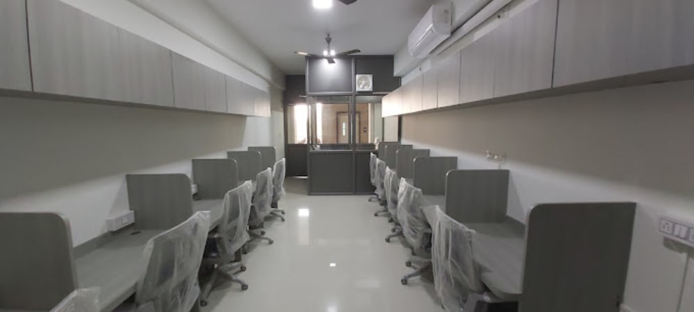 DeskNet Nikol Naroda