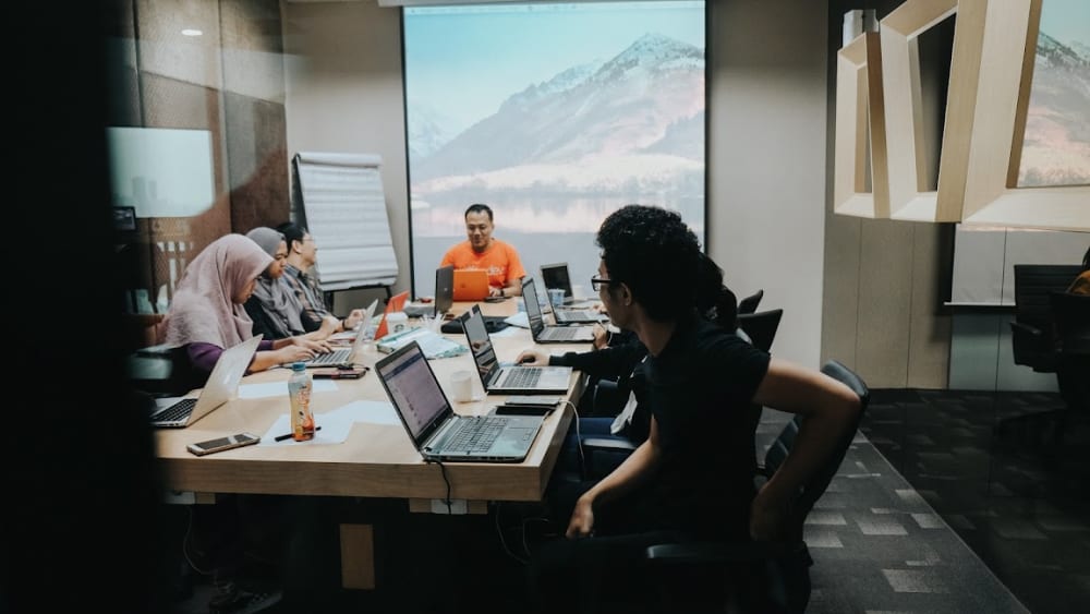 Apiary Coworking Space Kuningan Jakarta