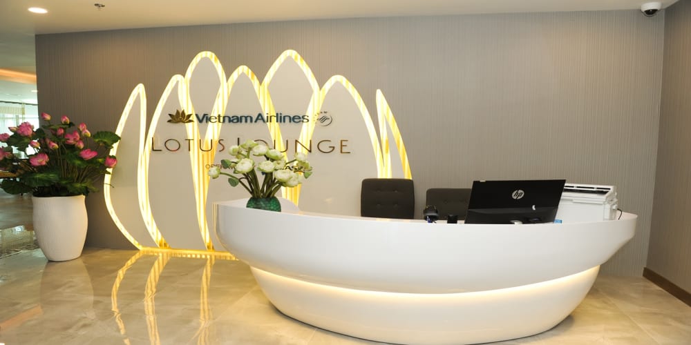 Plaza Premium Lounge Lotus Lounge International Departures Terminal 2