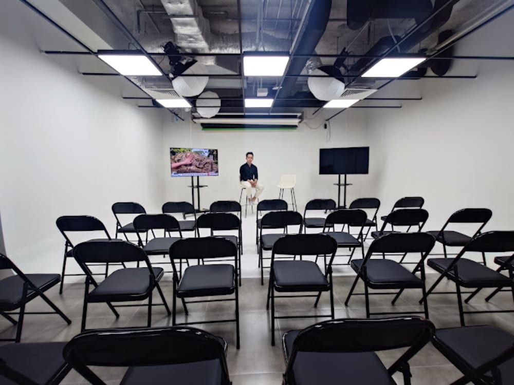 At The Edge- Ho Chi Minh