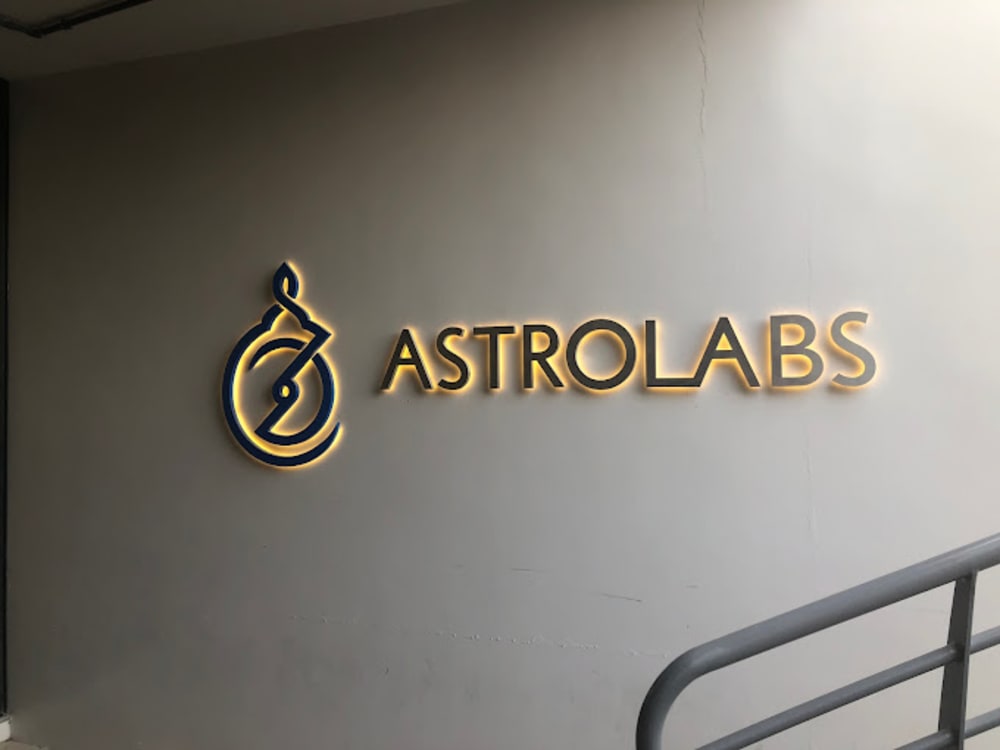 AstroLabs Al Waleed Paradise