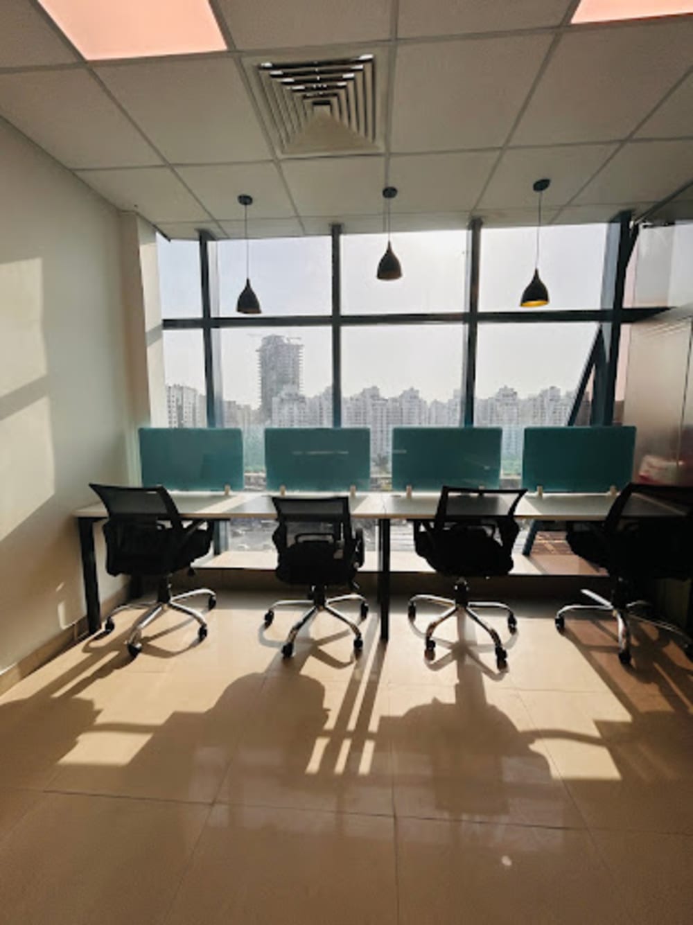 SevenHive Coworking Sector 47