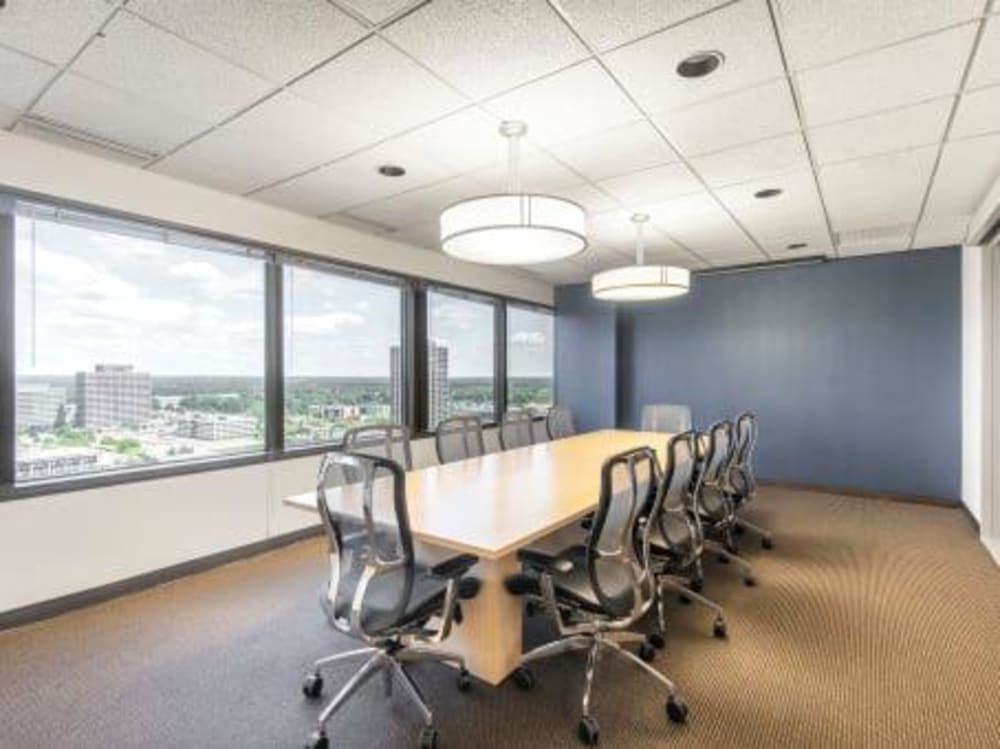Regus-Southfield Town Center
