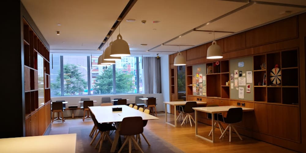 Spaces Hong Sheng IFC Taipei