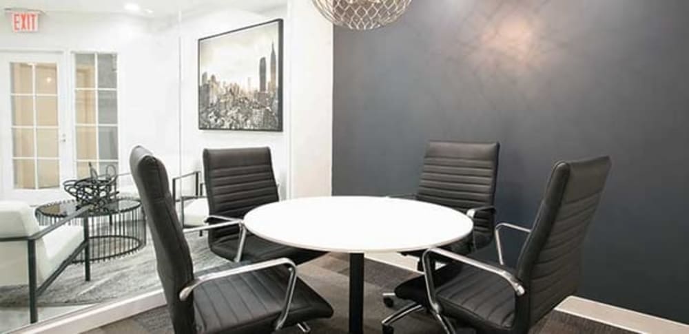 Premier Workspaces 7th Ave