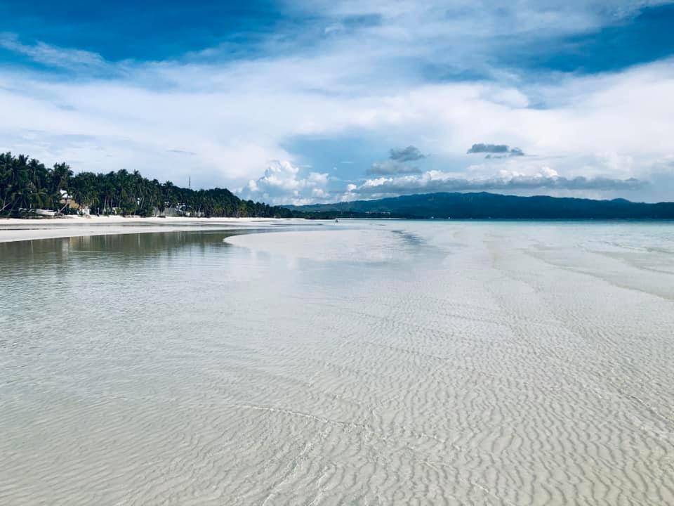 White Beach Boracay wide image 4