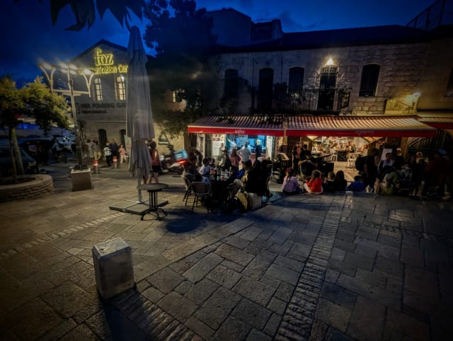 Urban Culture & Nightlife