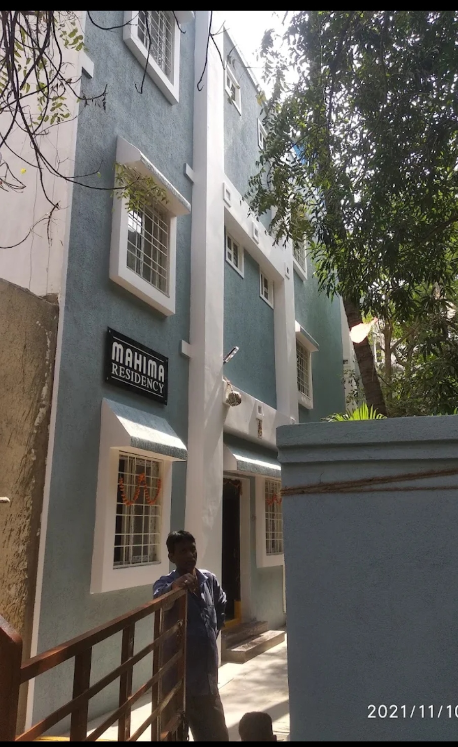 2 BHK flat in Bela colony with 24 hrs water supply