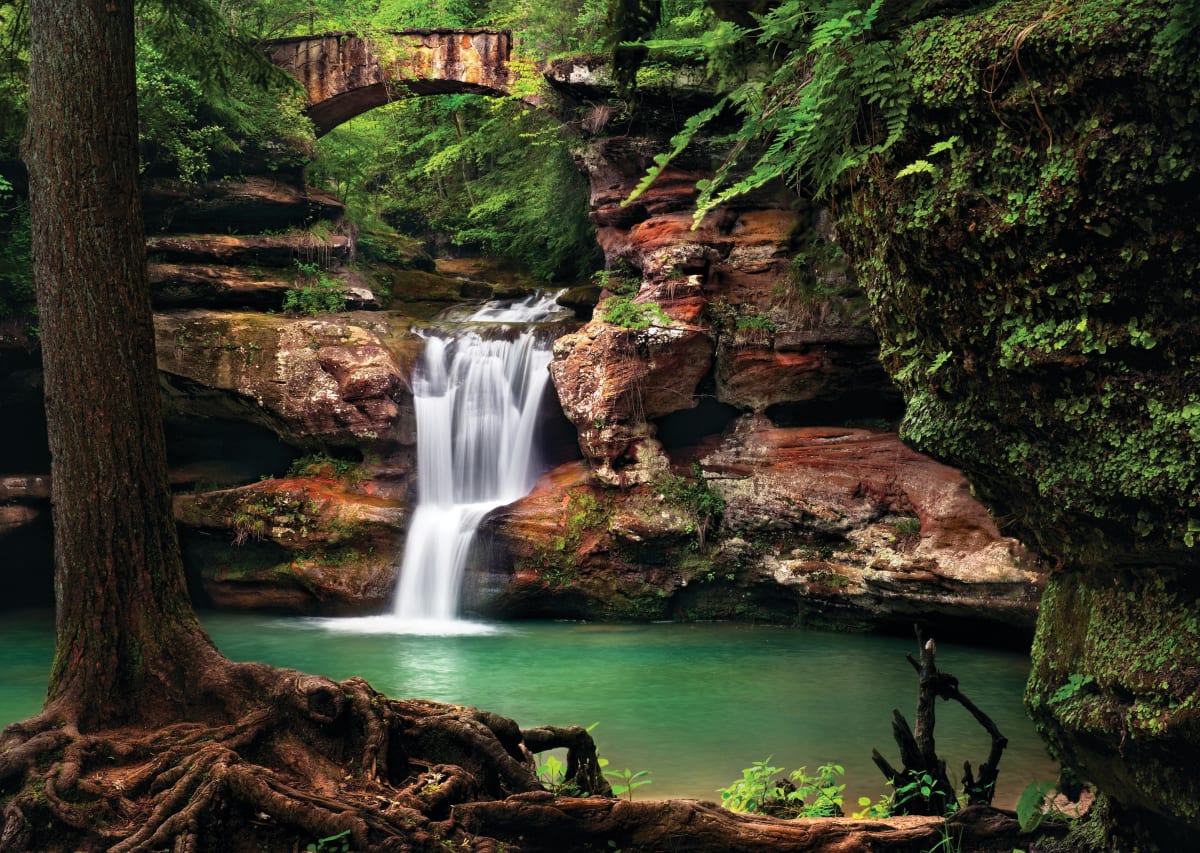 Hocking Hills Ohio waterfall autumn