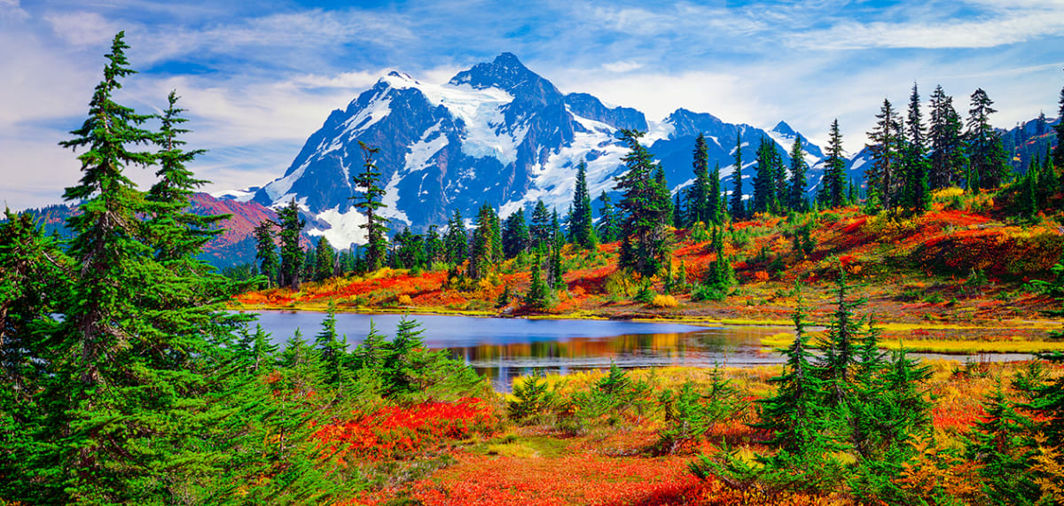 North Cascades autumn scenic drive