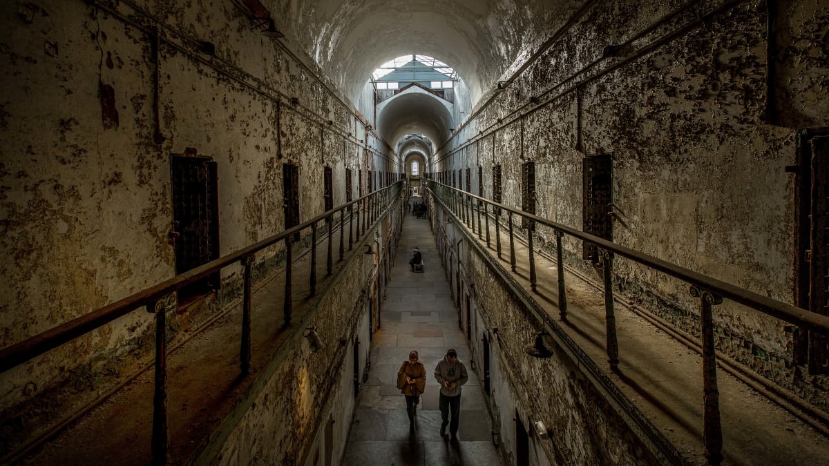 eastern state penitentiary philadelphia haunted