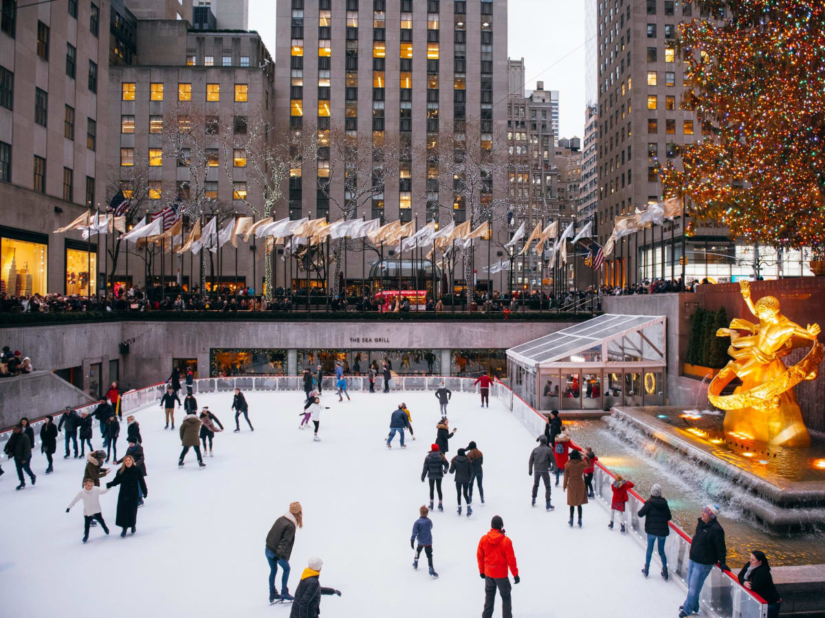 Rockefeller Center ice skating rink