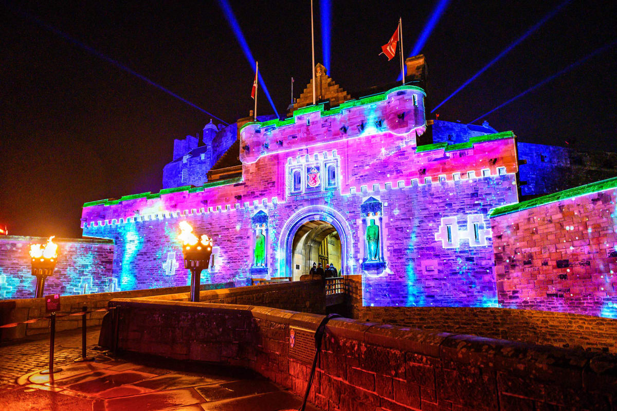 Edinburgh Castle Christmas lights