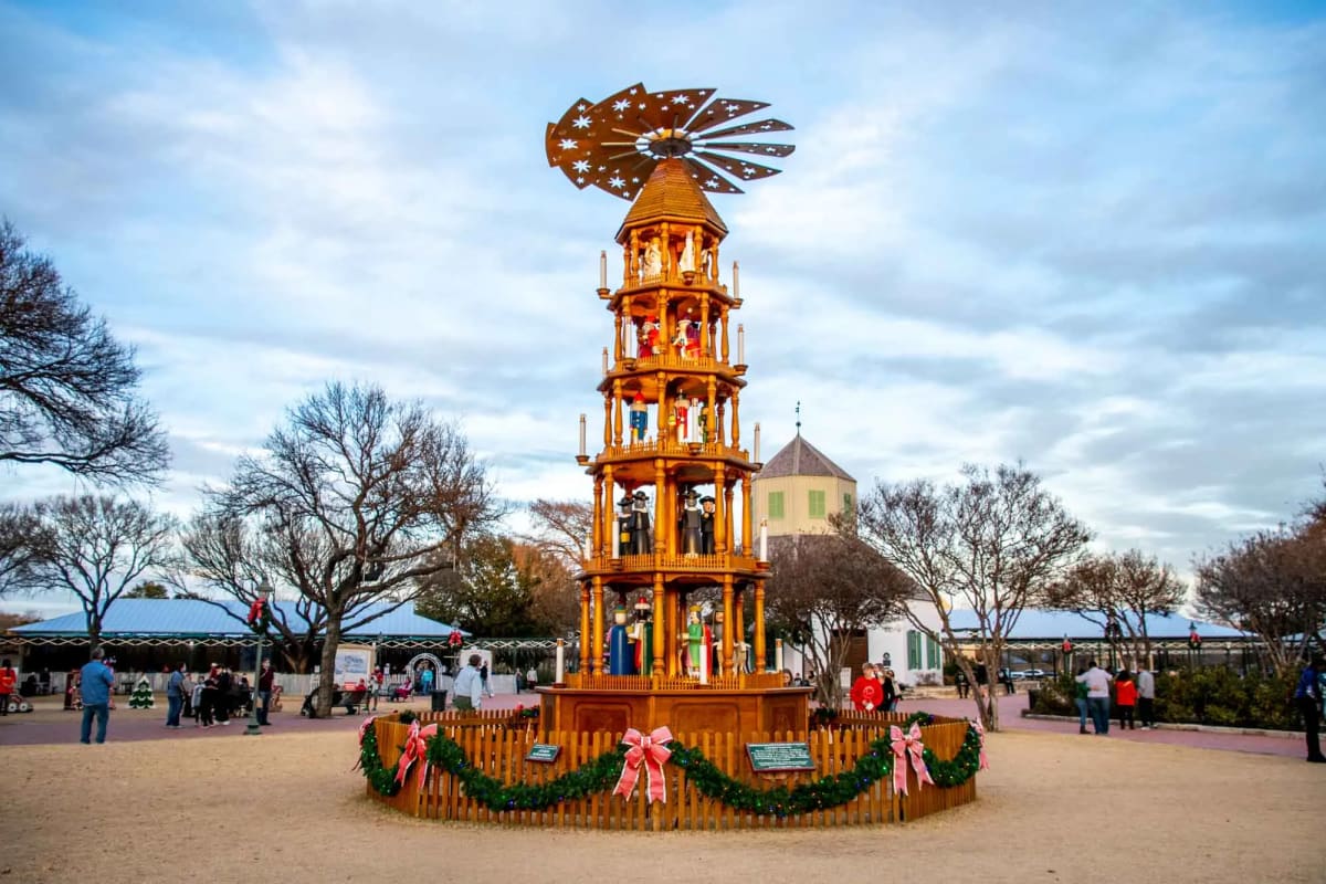 Fredericksburg Texas German Christmas market
