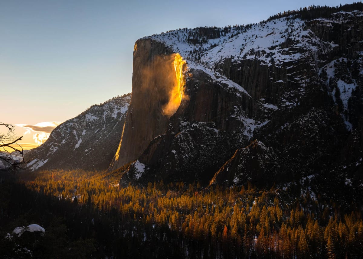 Yosemite firefall Horsetail Fall sunset