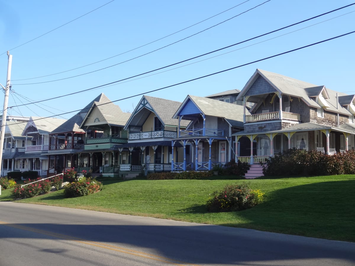 Marthas Vineyard gingerbread cottages Oak Bluffs
