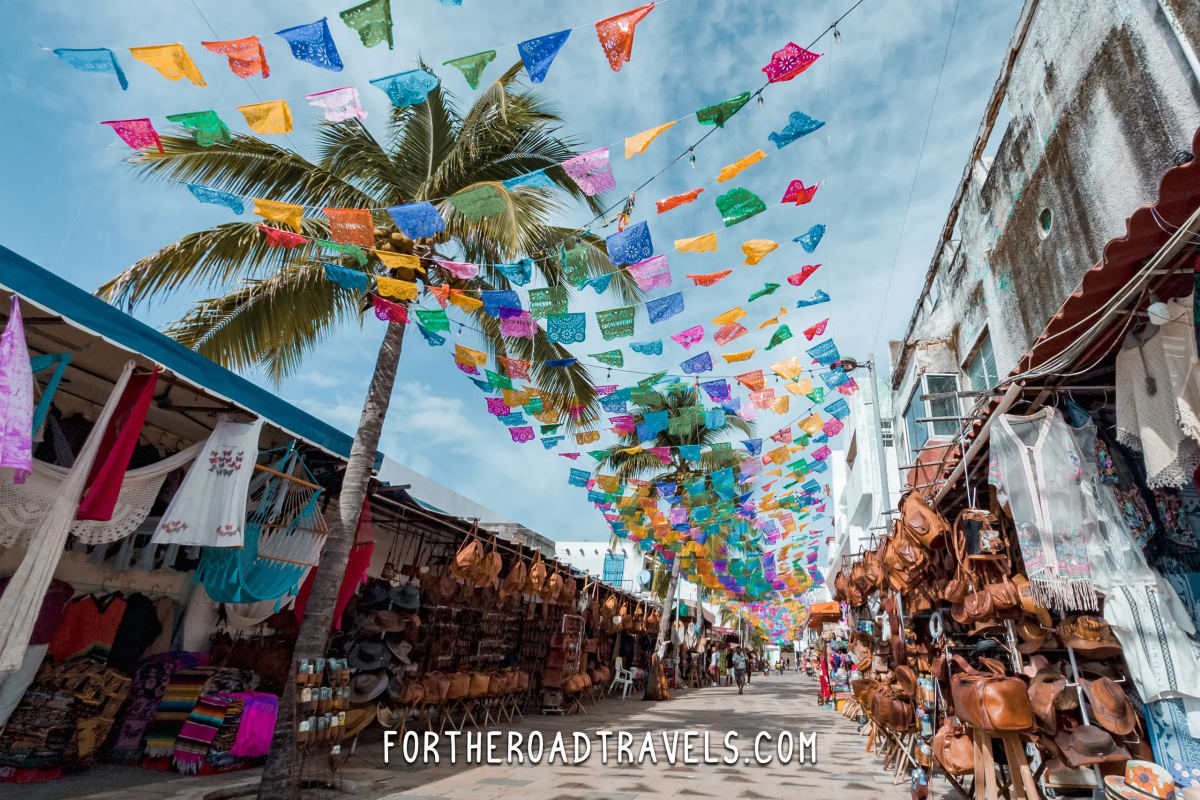 Playa del Carmen Fifth Avenue pedestrian street shops
