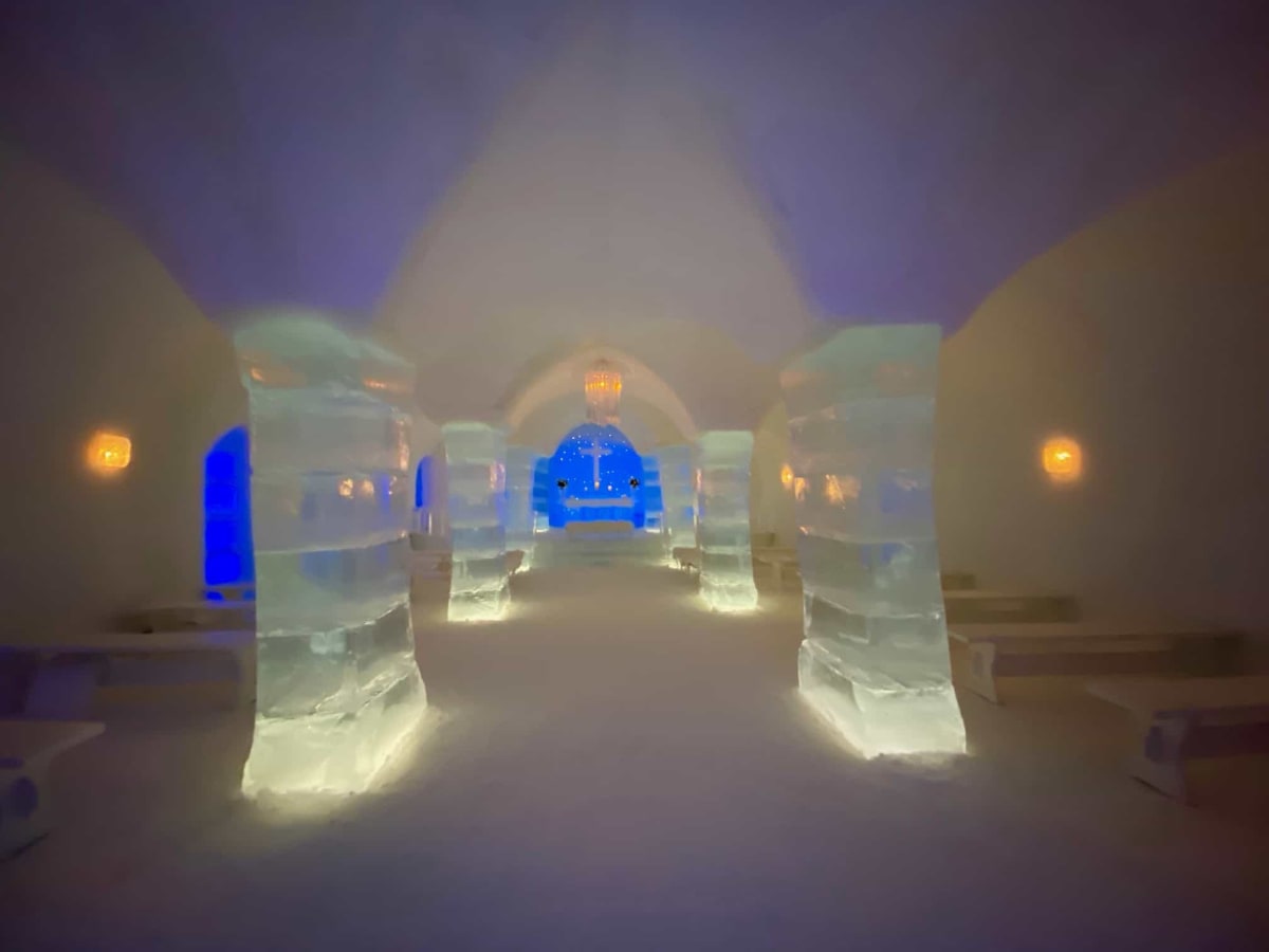 Sorrisniva Ice Hotel Alta Norway ice suite