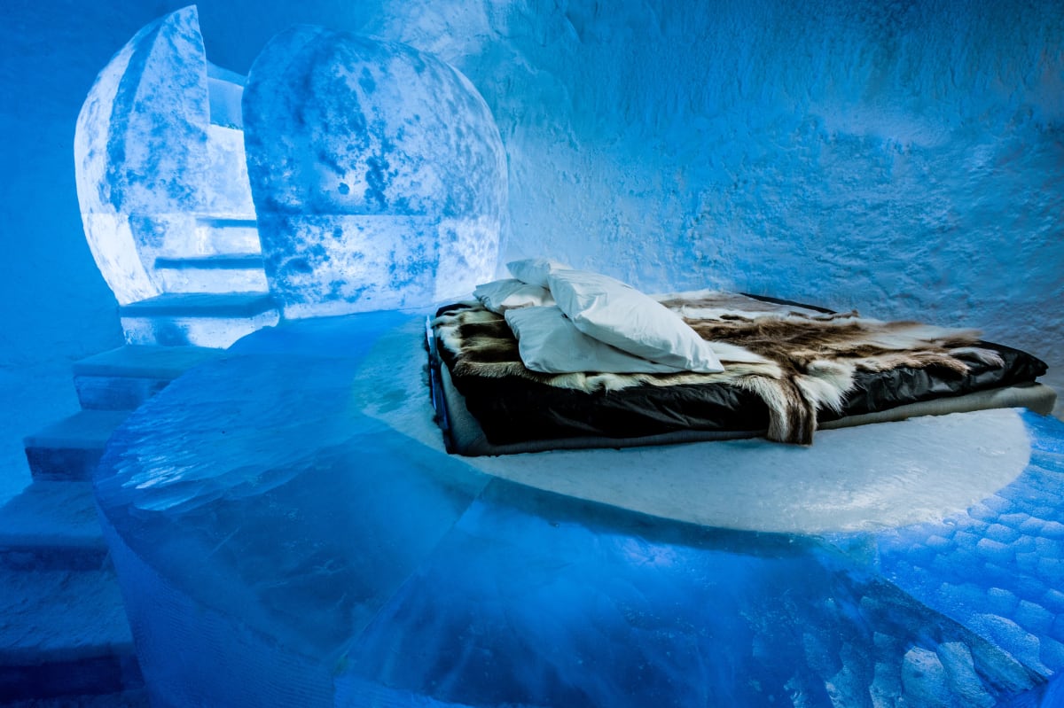 ice hotel Sweden snow suite interior