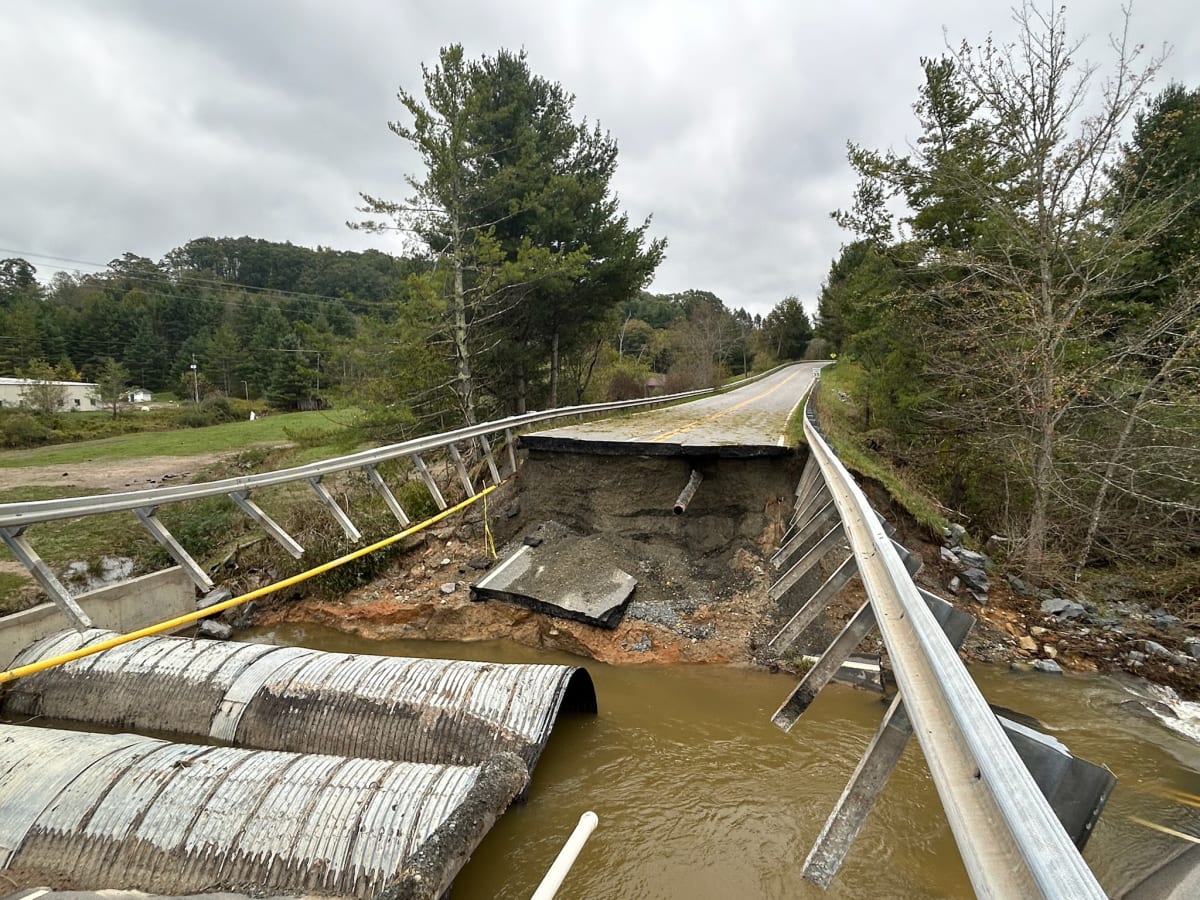 north fork Catawba River US 221 Linville winter