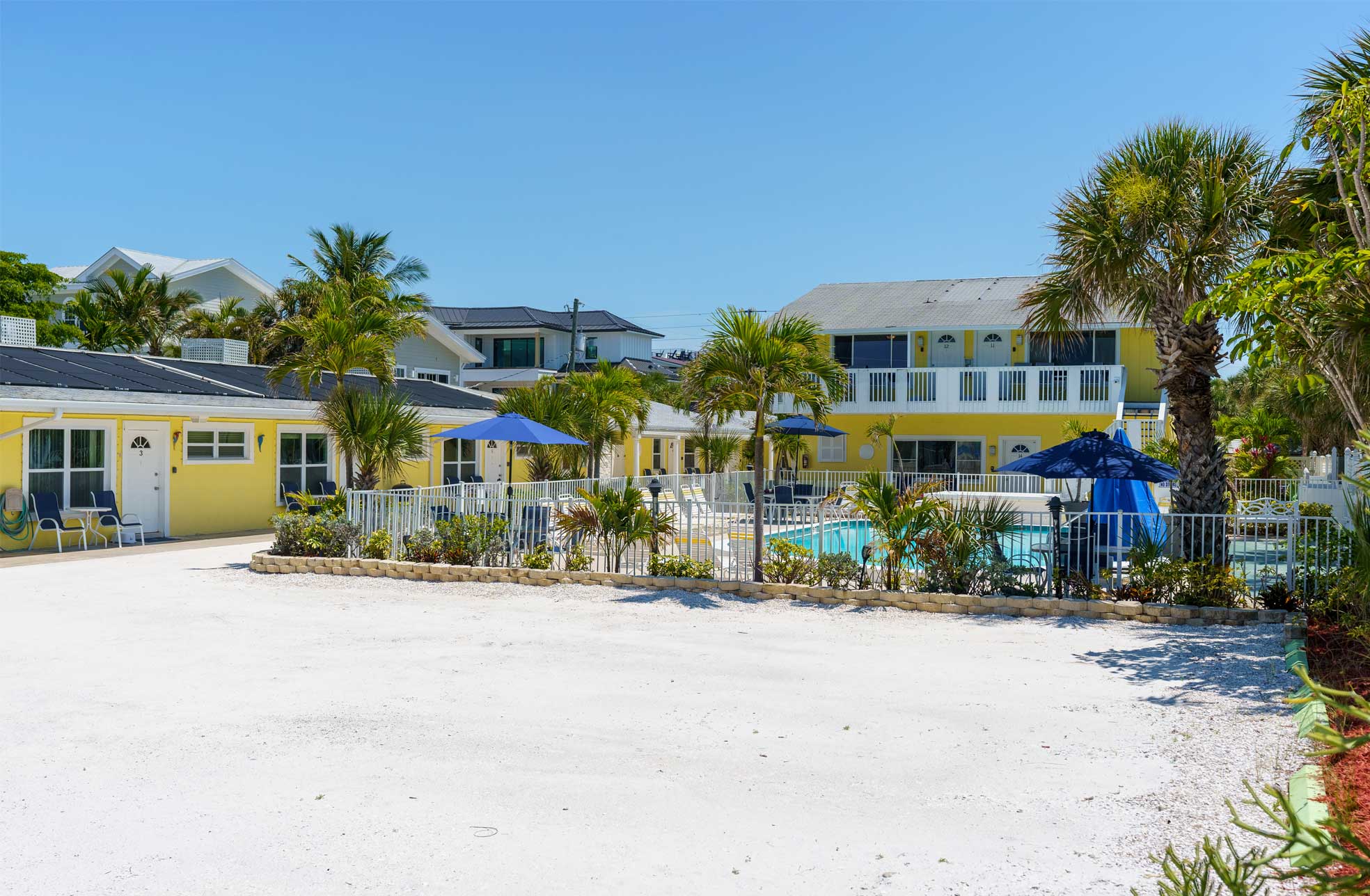 Anna Maria Island white sand beach