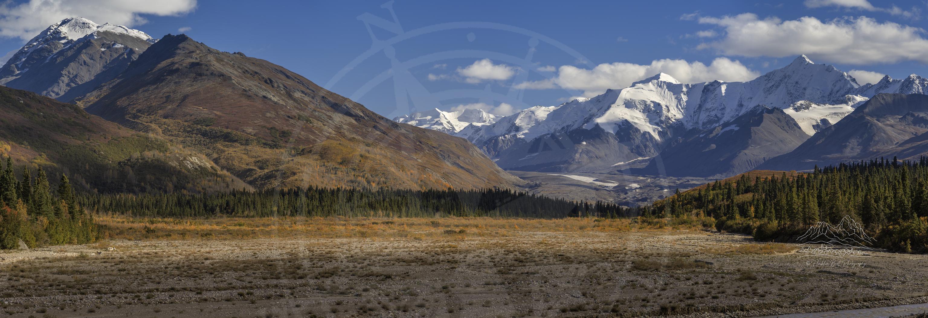 Richardson Highway Alaska mountain valley