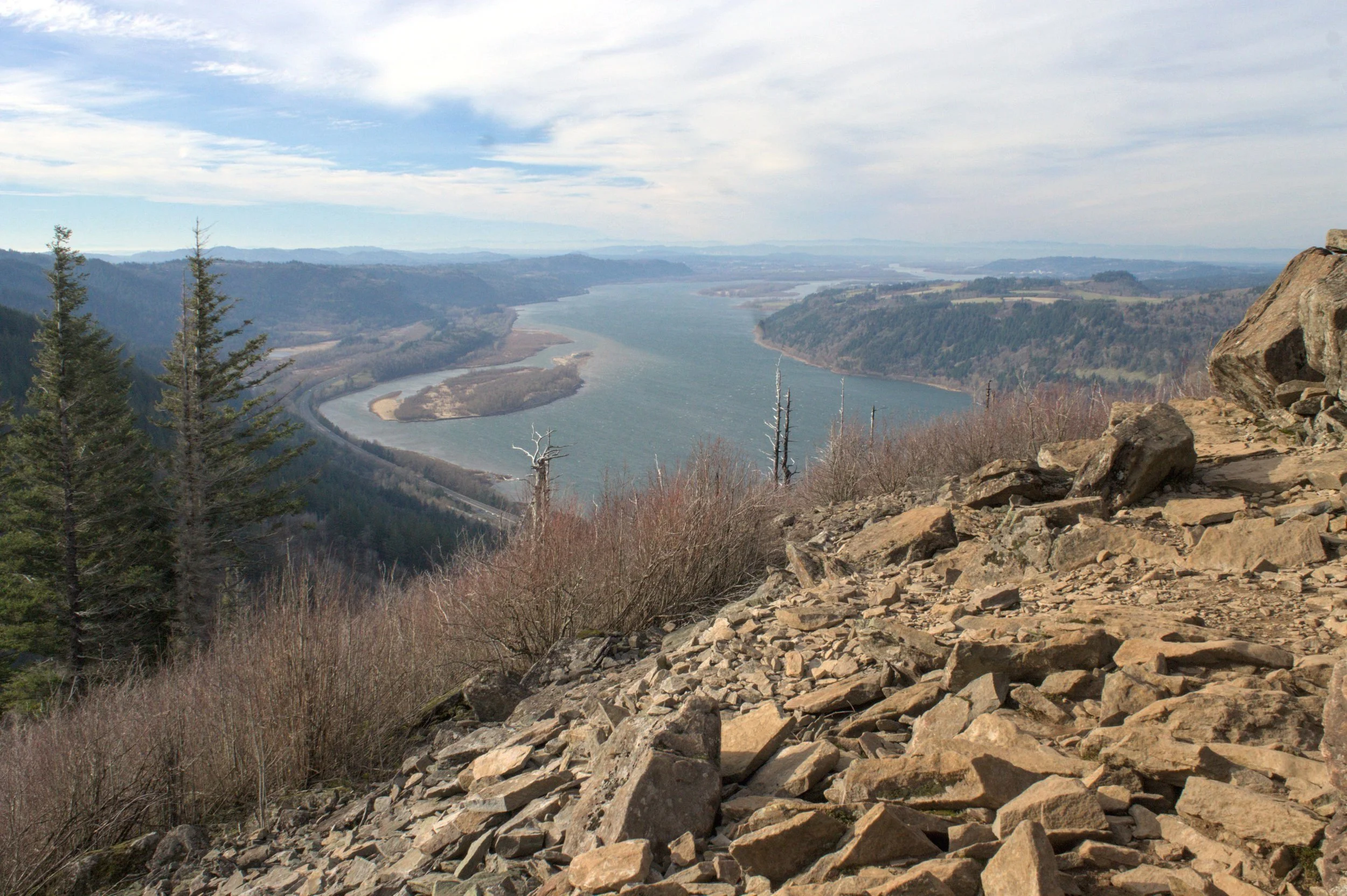 Angels Rest hike Oregon