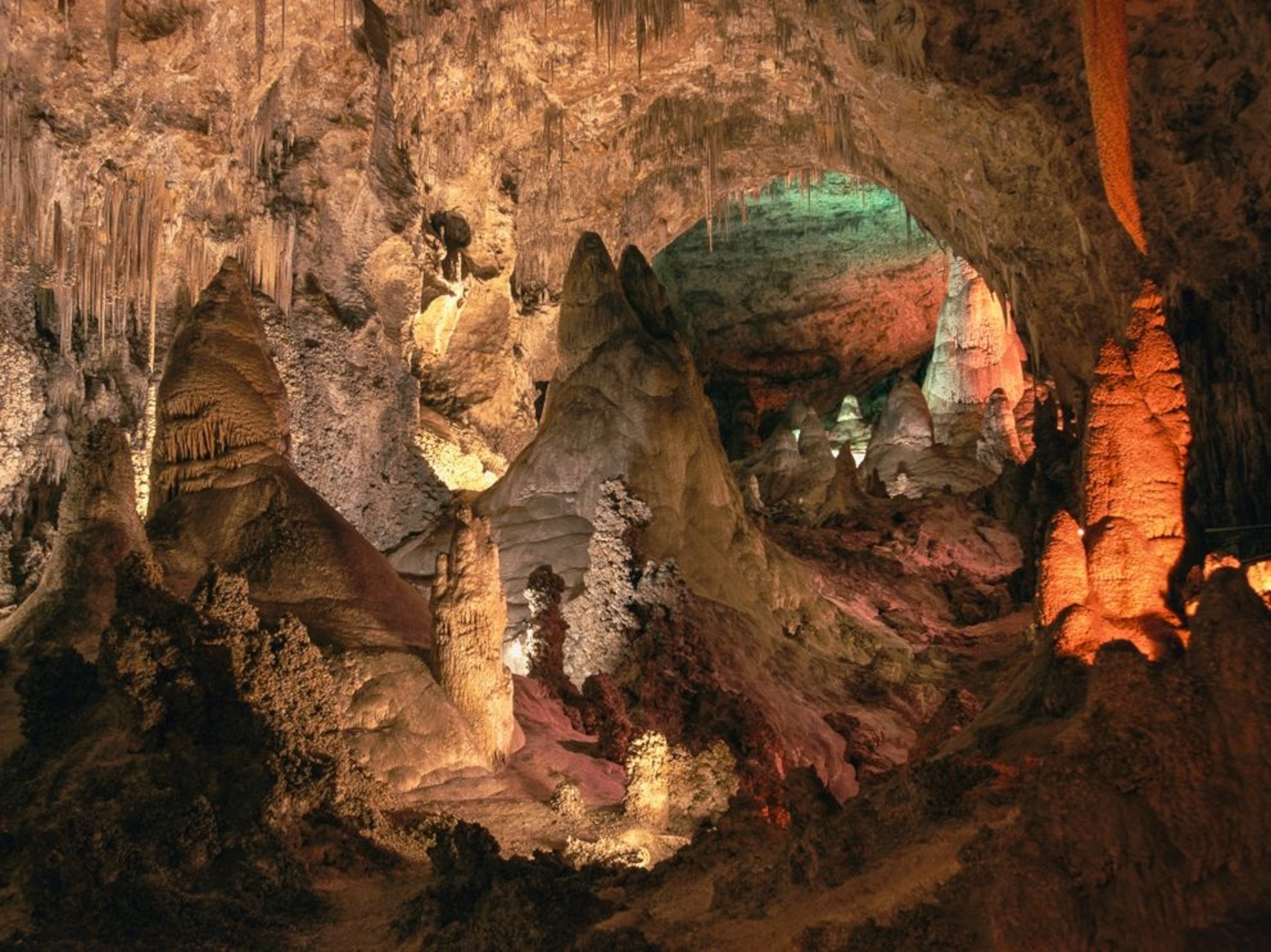 Carlsbad Caverns National Park interior