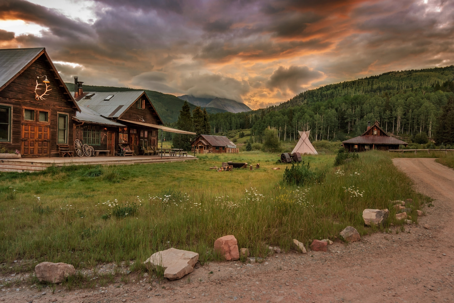 dunton hot springs colorado ghost town