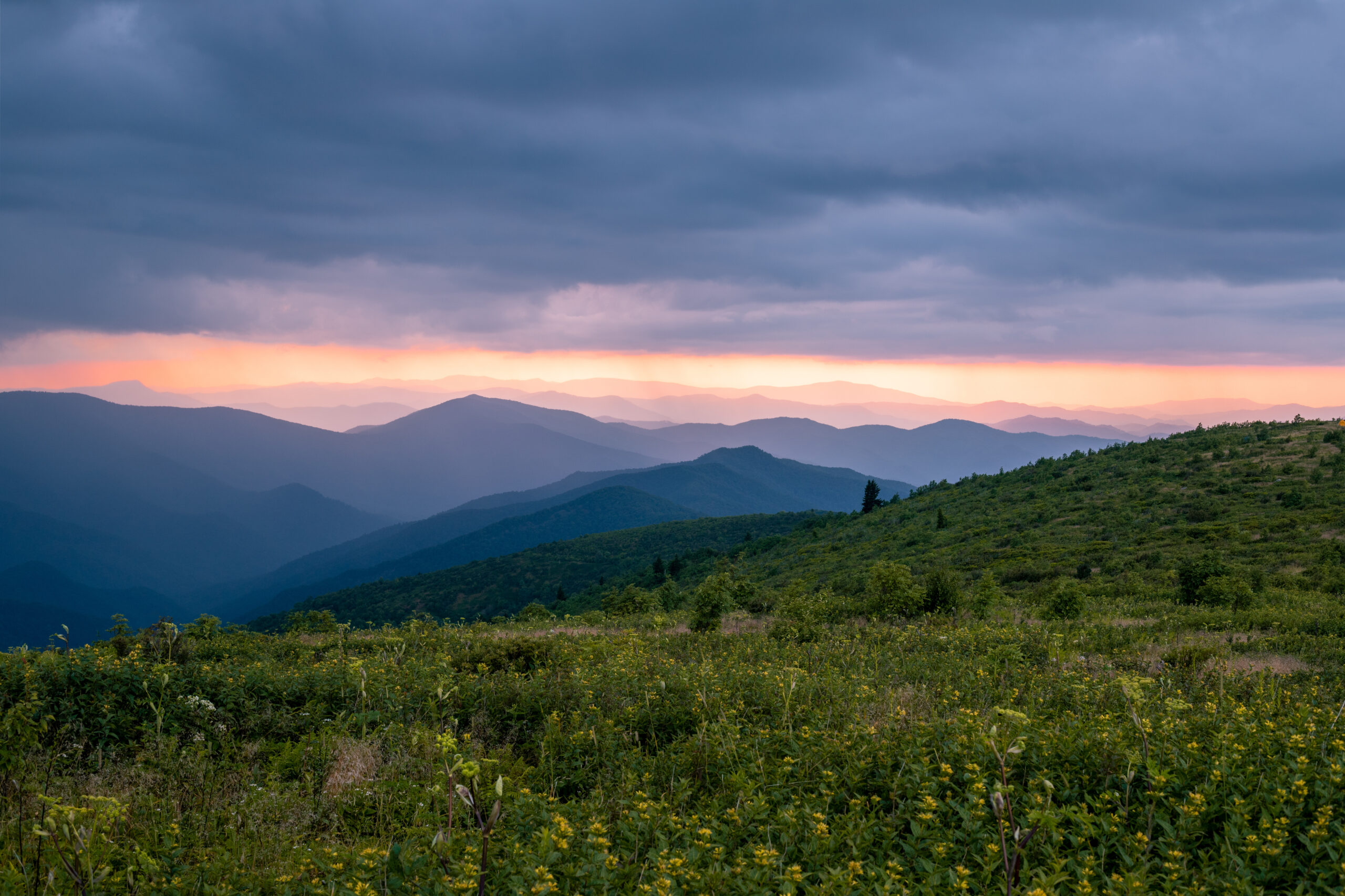 blue ridge parkway panoramic summit views fall