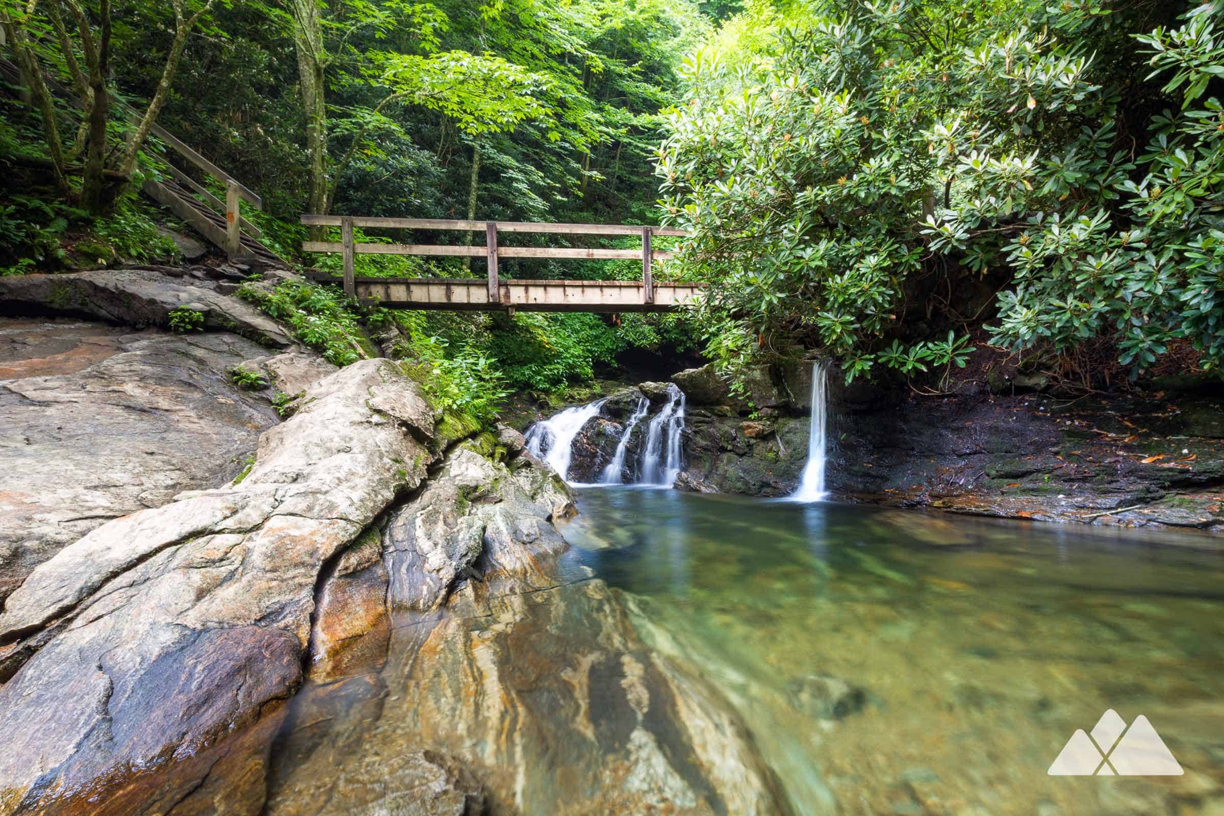 skinny dip falls cascades