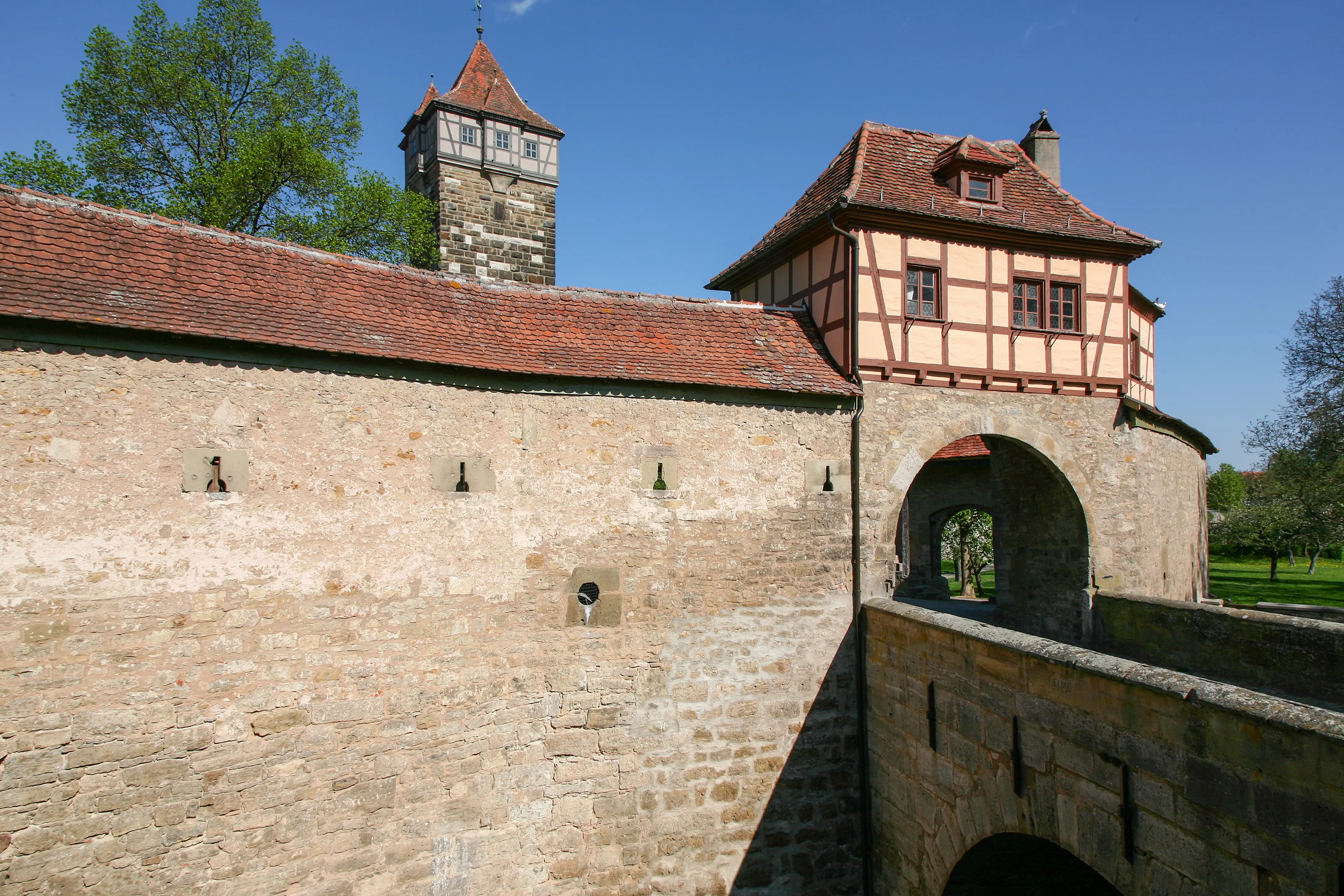rothenburg ob der tauber medieval walls