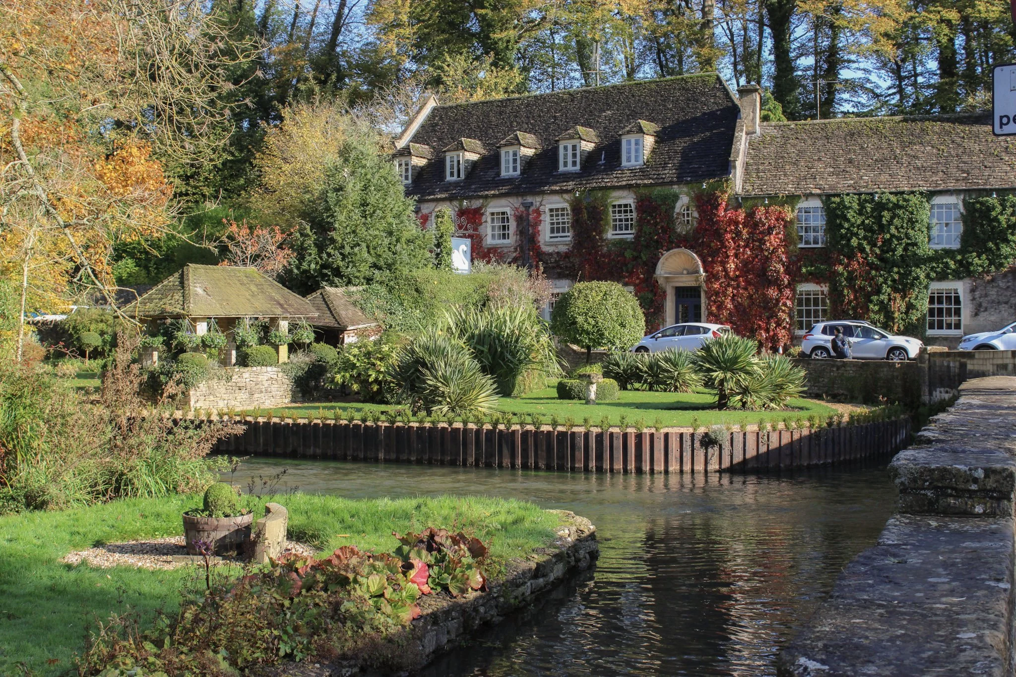 Bibury England cotswolds village autumn