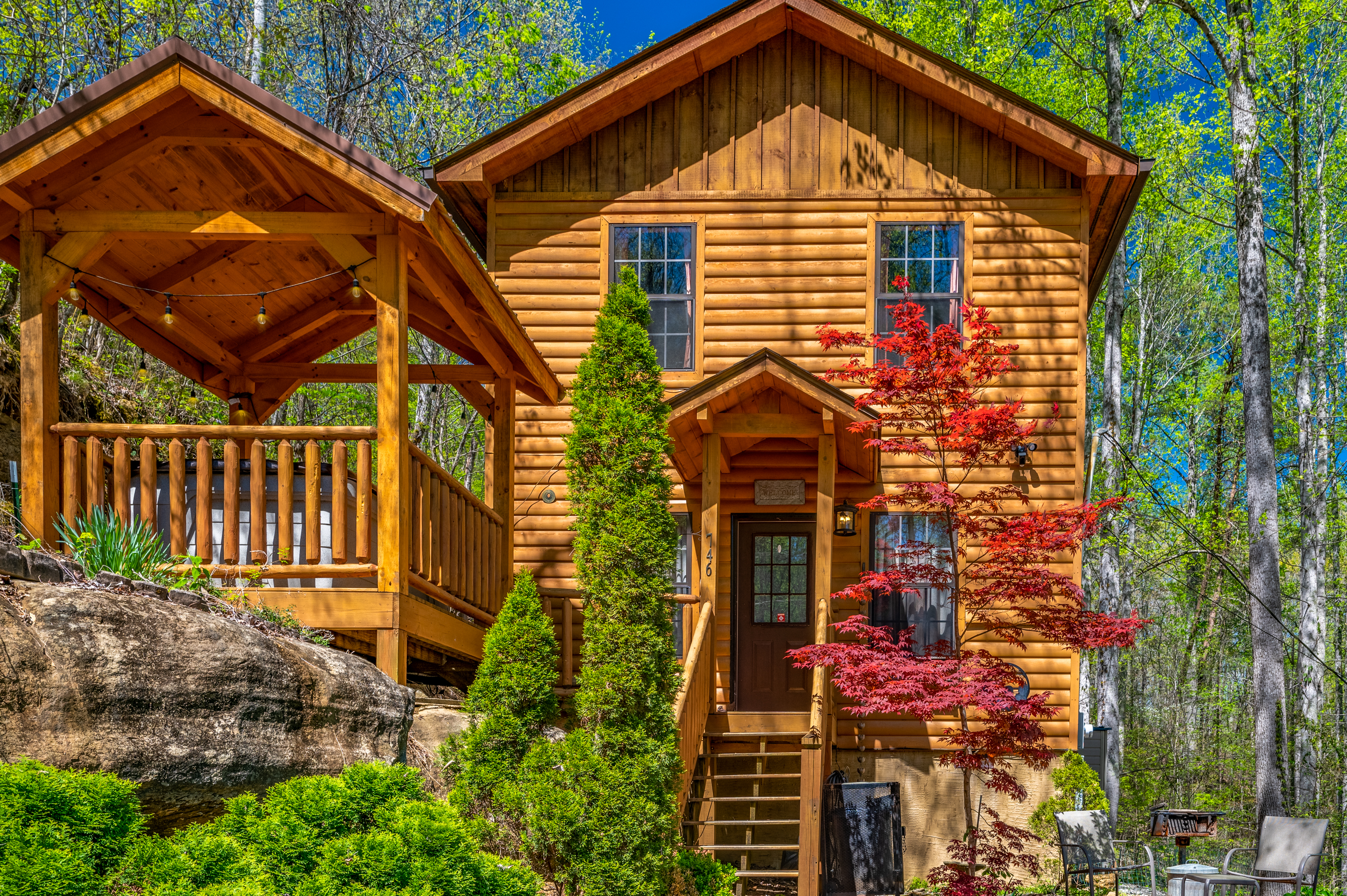 mountain cabin getaways fall