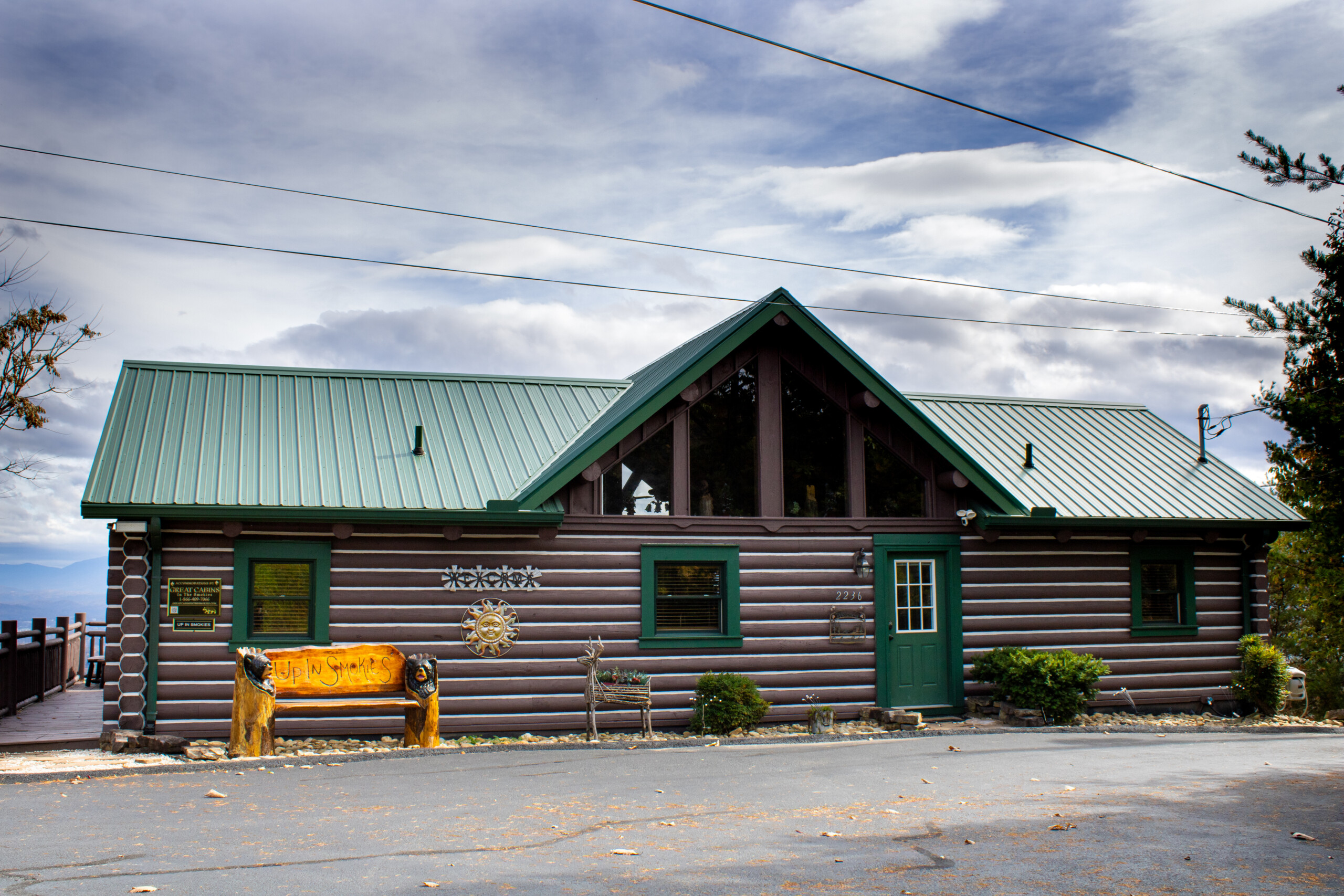 Wears Valley Tennessee mountain cabin