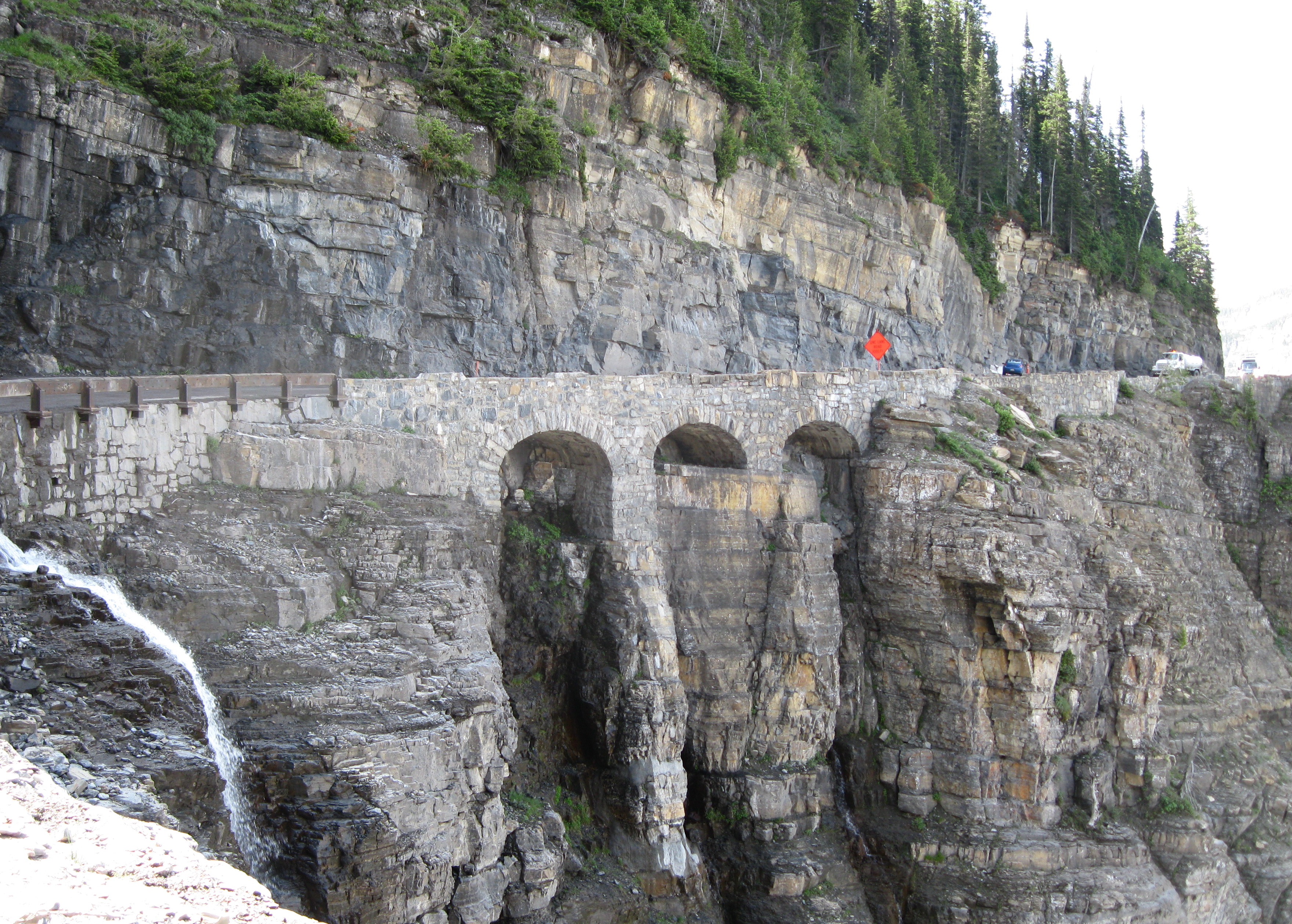 glacier national park montana going to the sun road