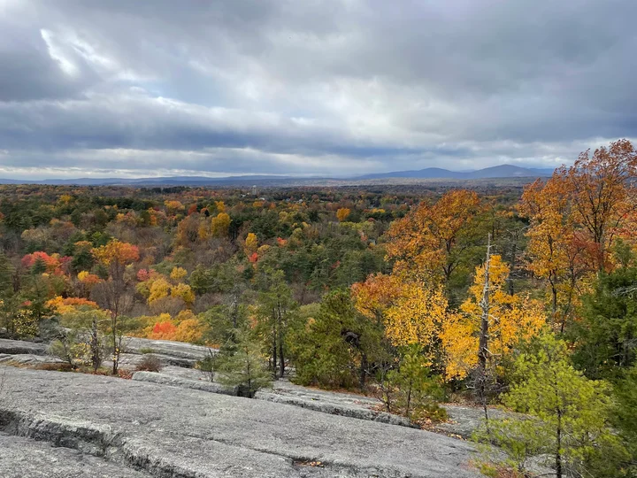Spring Farm Trailhead Mohonk Preserve fall foliage