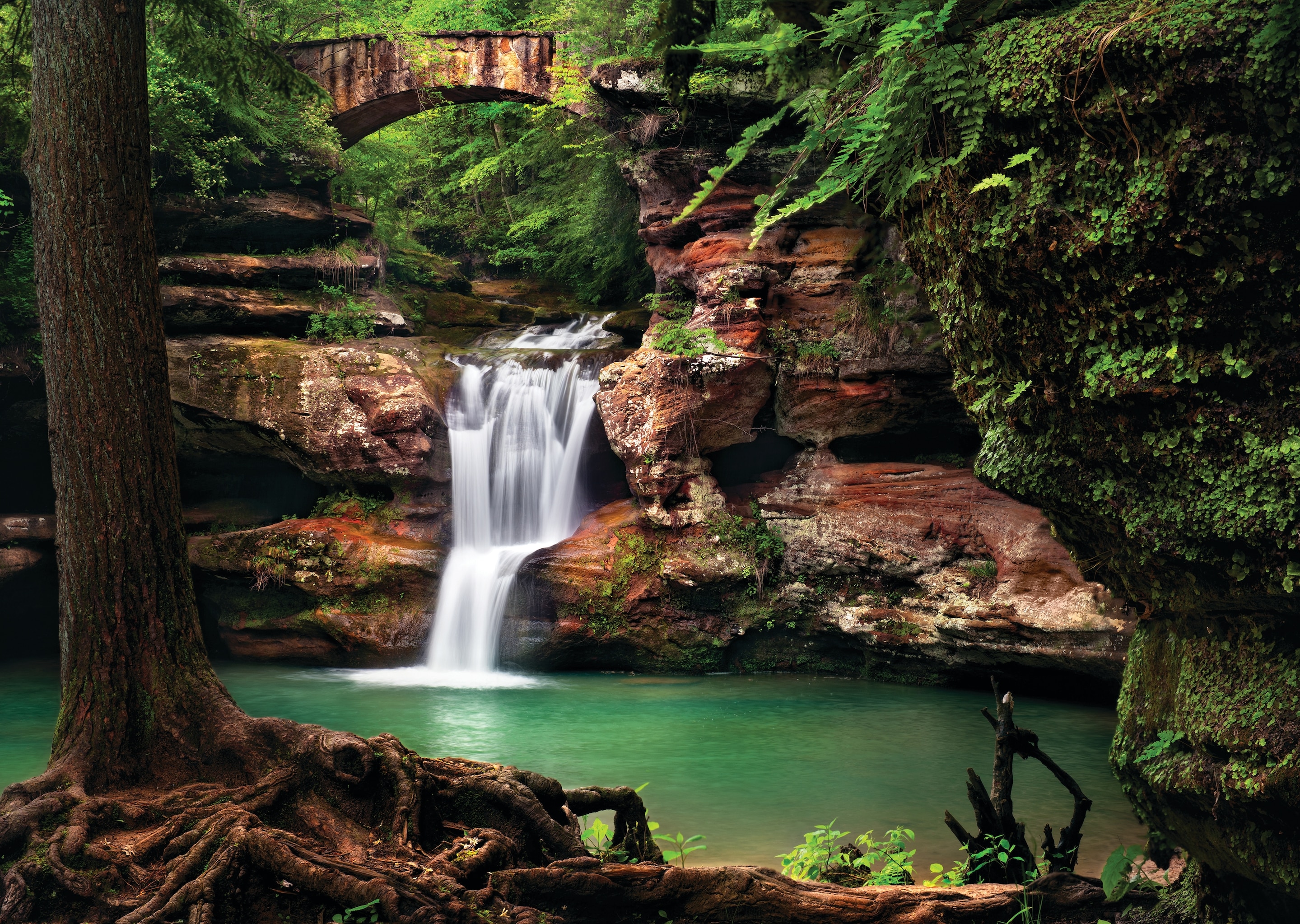 Hocking Hills Ohio waterfall autumn
