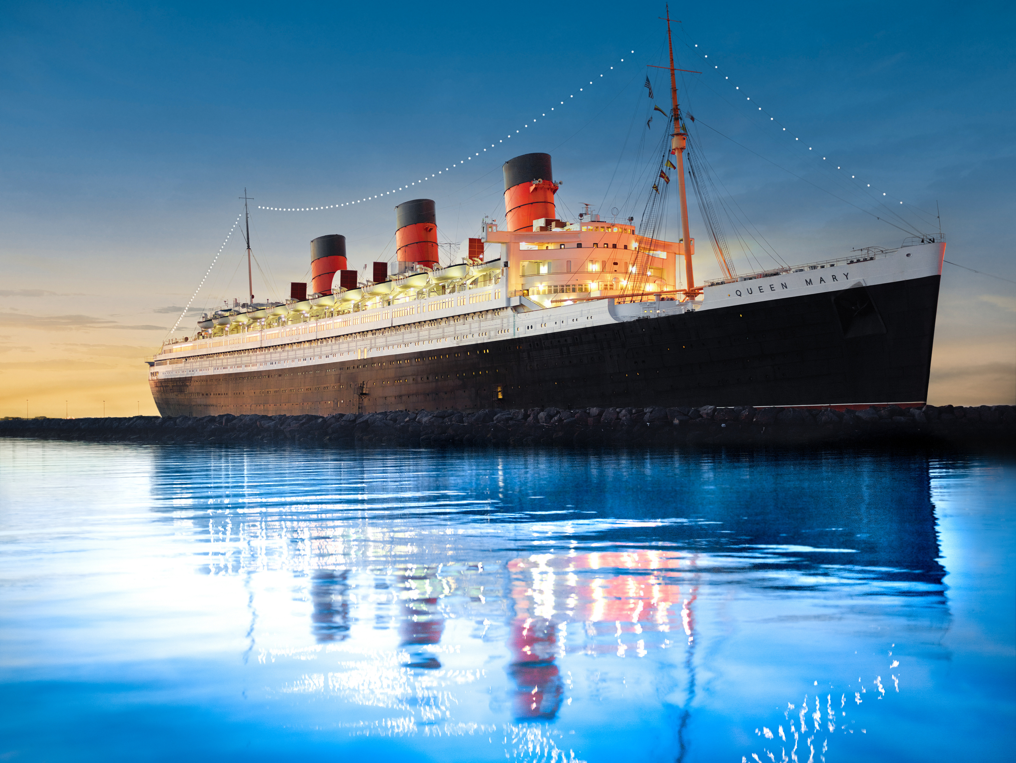 RMS Queen Mary Long Beach haunted ship hotel