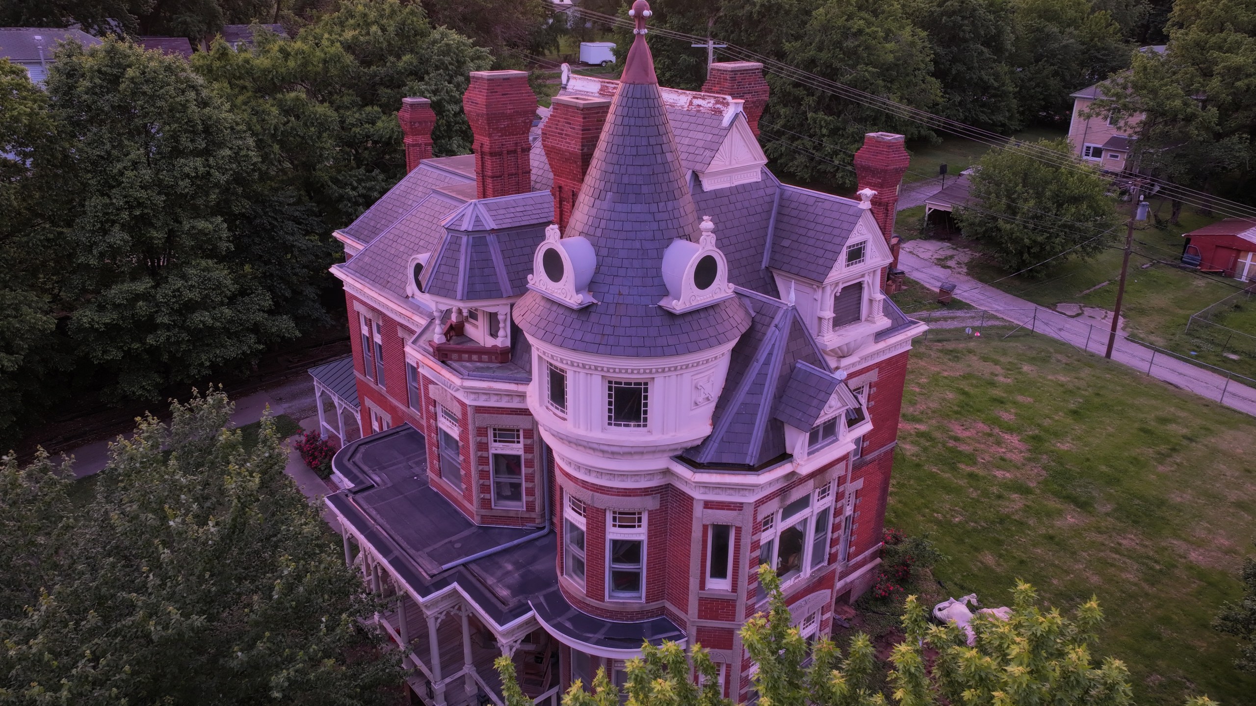 atchison kansas historic victorian buildings haunted