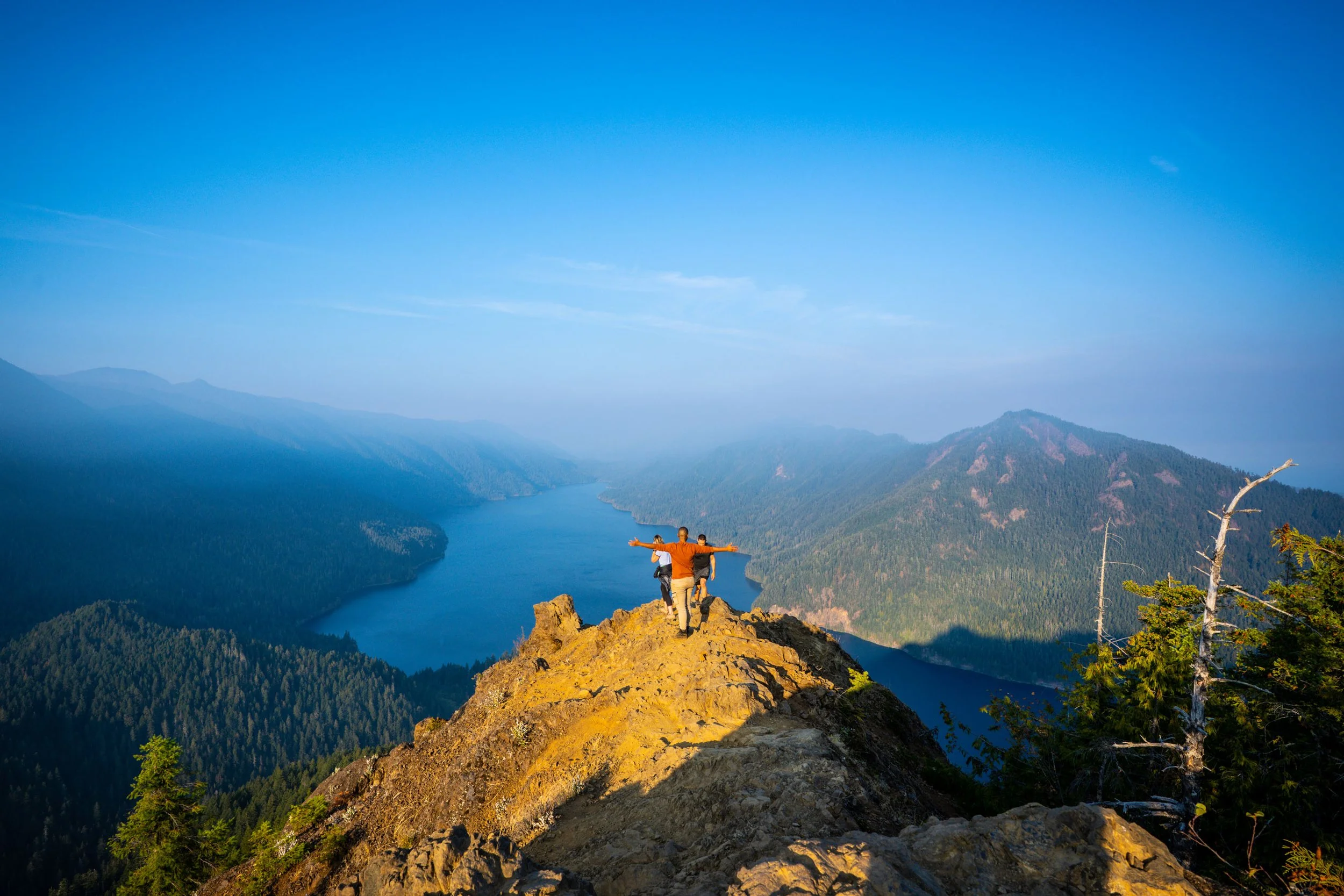 olympic peninsula fall hike