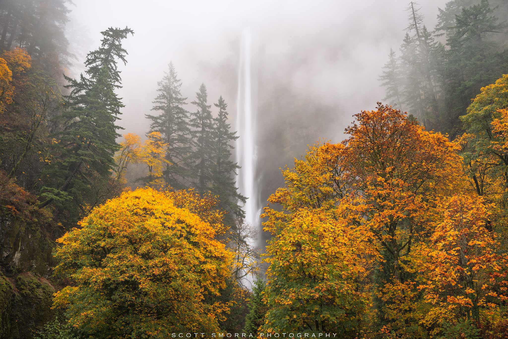 columbia river gorge fall