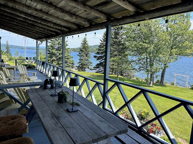Baddeck waterfront village fall