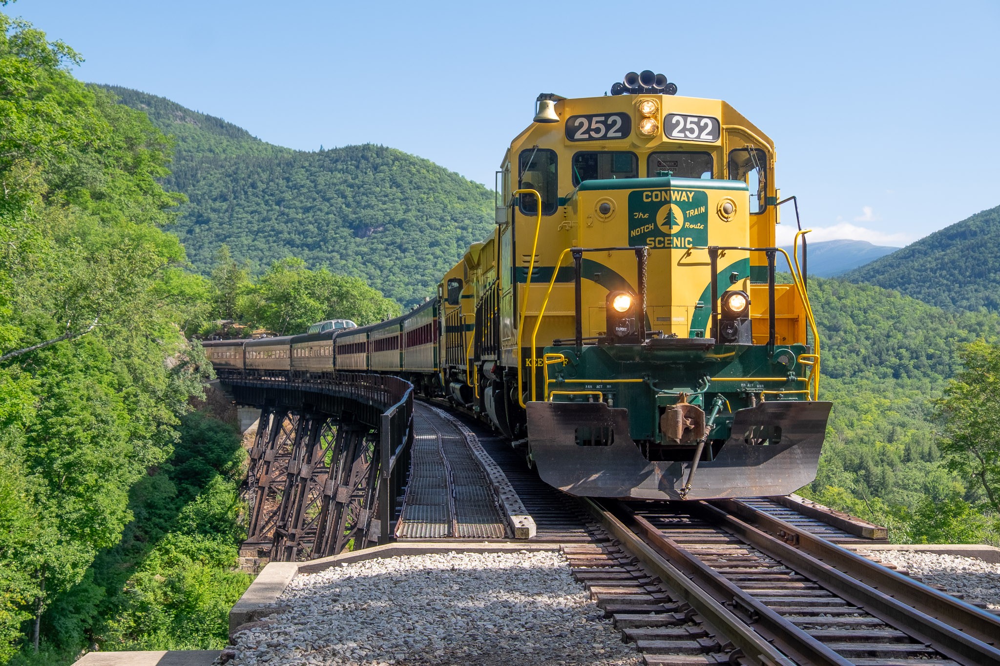 Conway Scenic Railroad Crawford Notch fall foliage