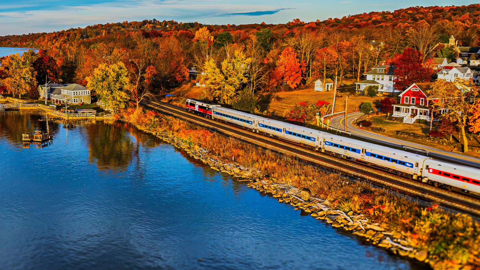 Amtrak Adirondack train Hudson River fall foliage