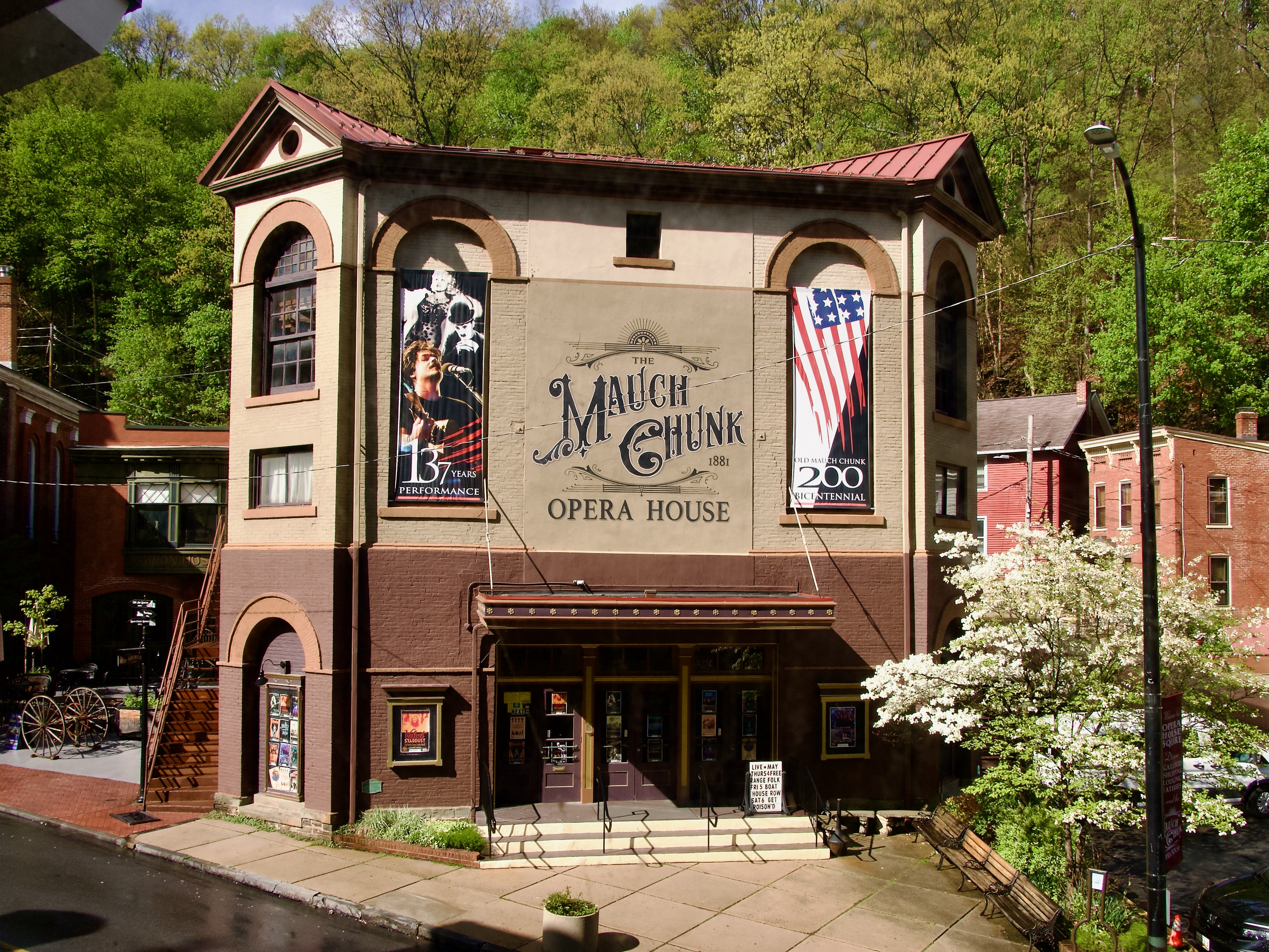 Jim Thorpe Pennsylvania fall foliage town