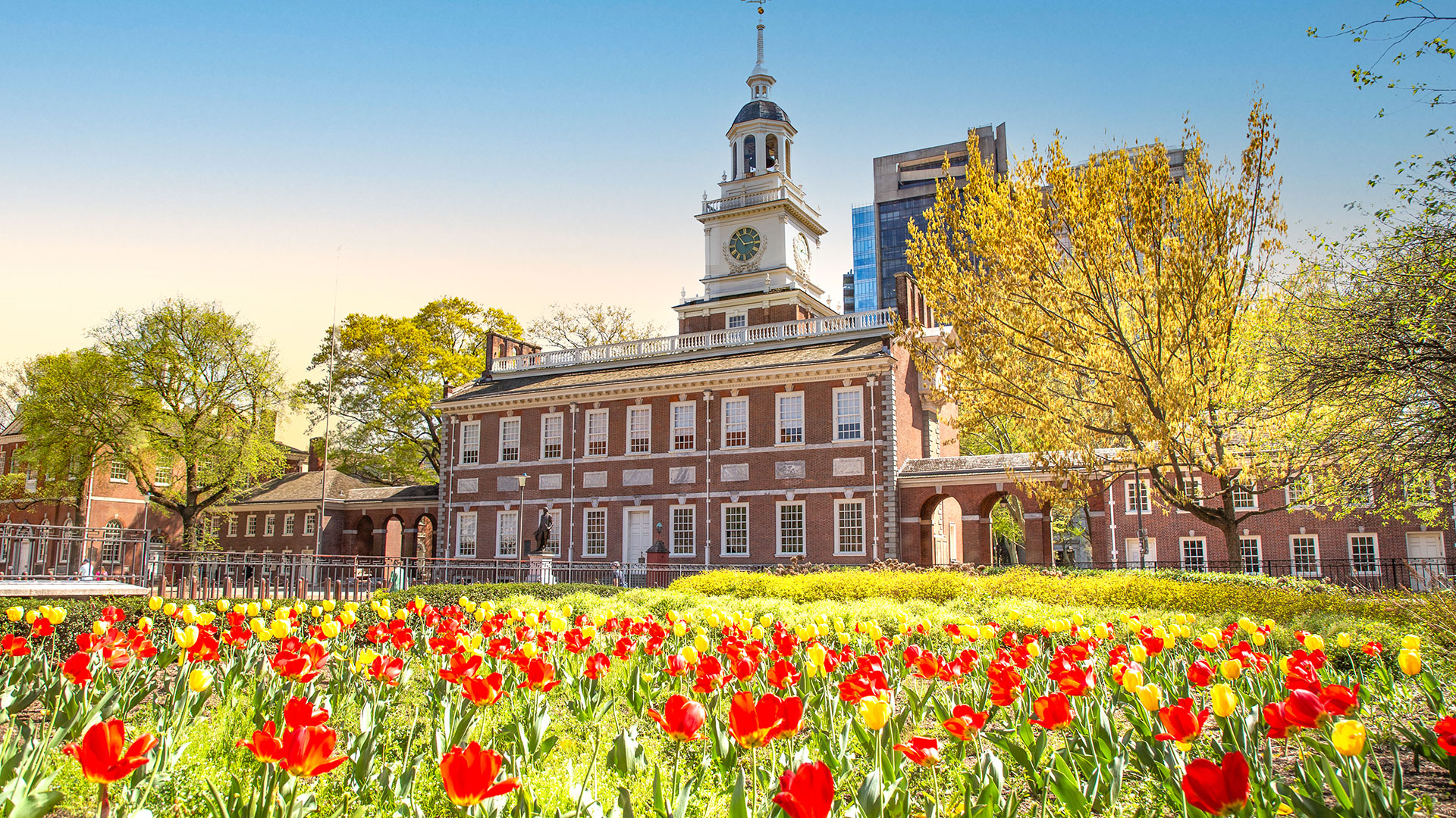 Old City Philadelphia fall foliage Independence Hall